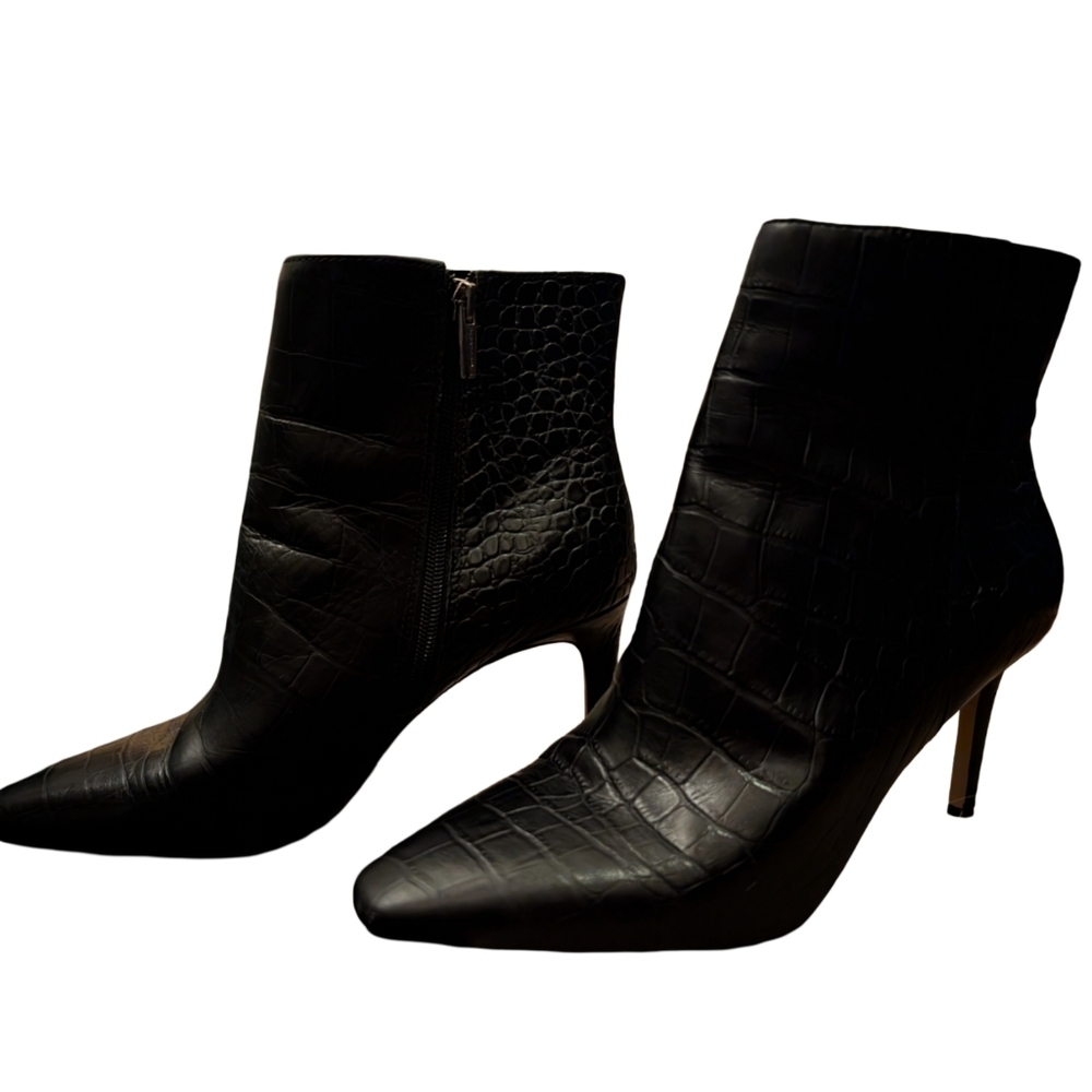 Vince Camuto Leather Ankle Boots 10 - Picture 14 of 16